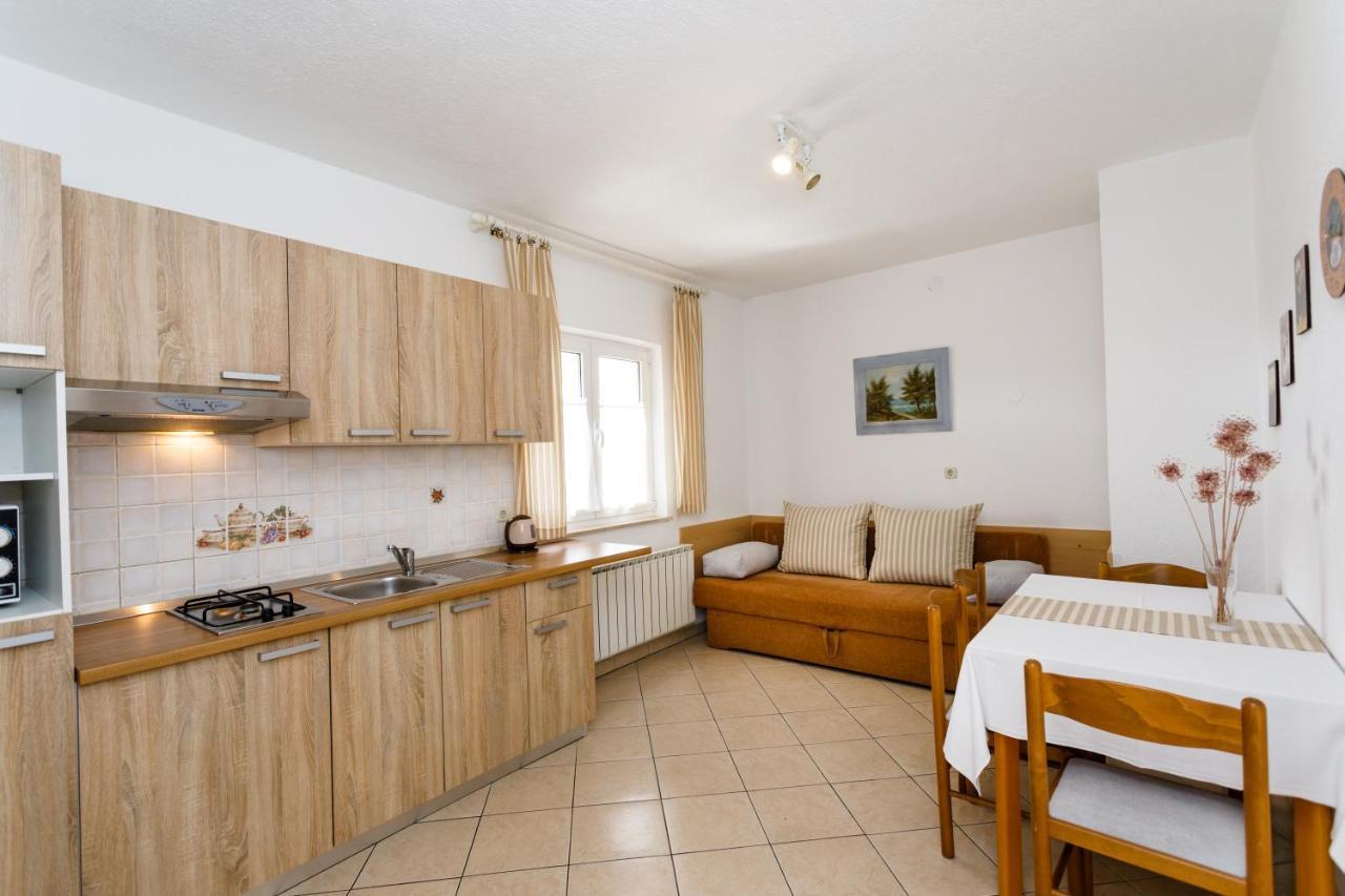 Lovely Sea View House In Malinska Island Krk エクステリア 写真